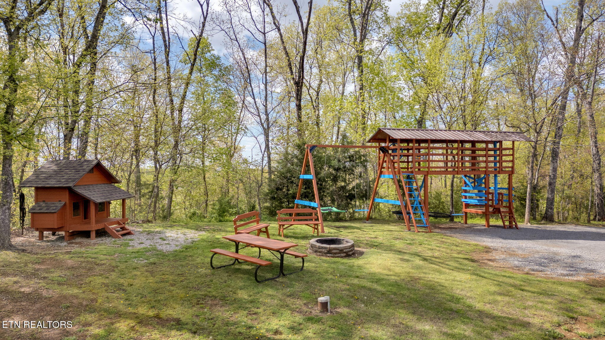 470 Vinson Hollow Road Bybee, TN 37713 - Photo 39 of 51 7-web-or-mls-DJI_20250412161734_0276_D