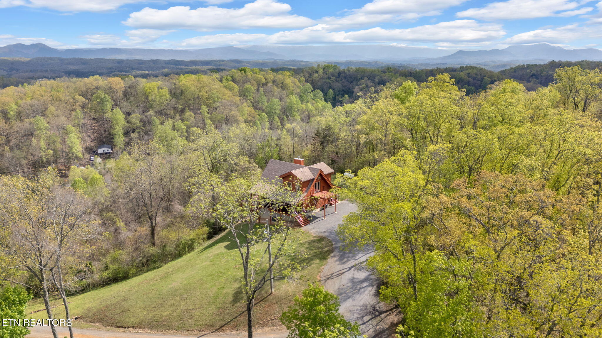 470 Vinson Hollow Road Bybee, TN 37713 - Photo 9 of 51 8-web-or-mls-DJI_20250412161842_0286_D