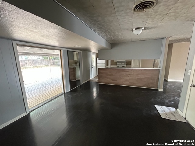 167 Ave Del Rey San Antonio, TX 78216 - Photo 17 of 21