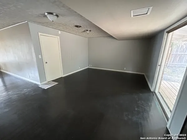 $1,650 | 167 Ave Del Rey, San Antonio, TX 78216