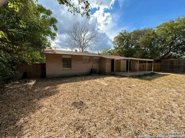 $1,650 | 167 Ave Del Rey, San Antonio, TX 78216