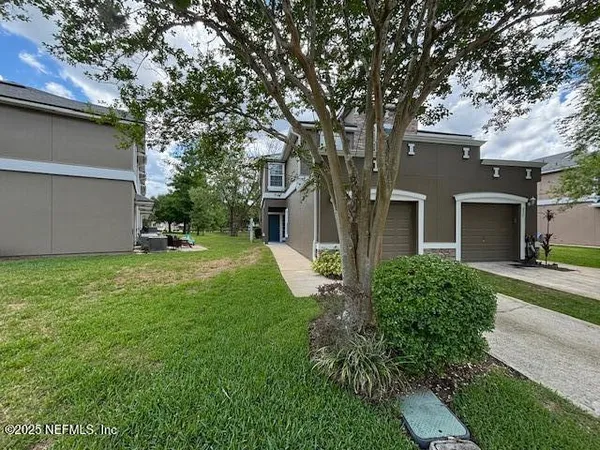 $2,100 | 241 Leese Drive, St. Johns, FL 32259