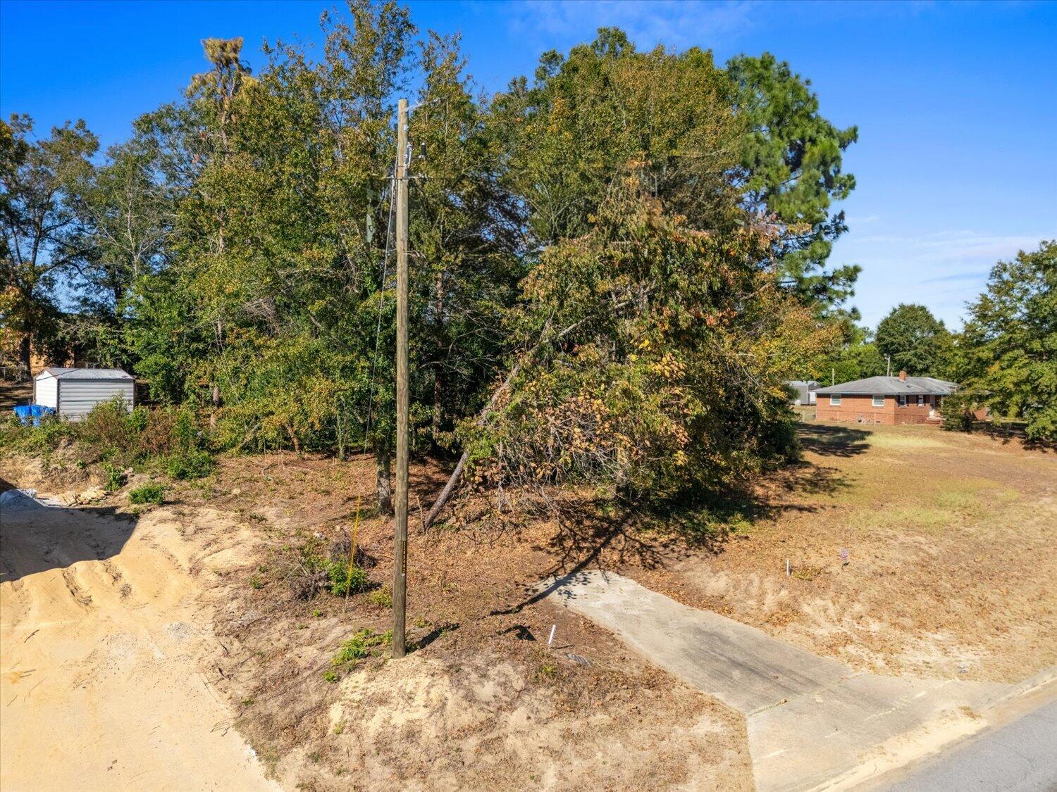 2237 Windsor Spring Road Augusta, GA 30906 - Photo 5 of 6 5-2237 Windsor Spring Rd 05