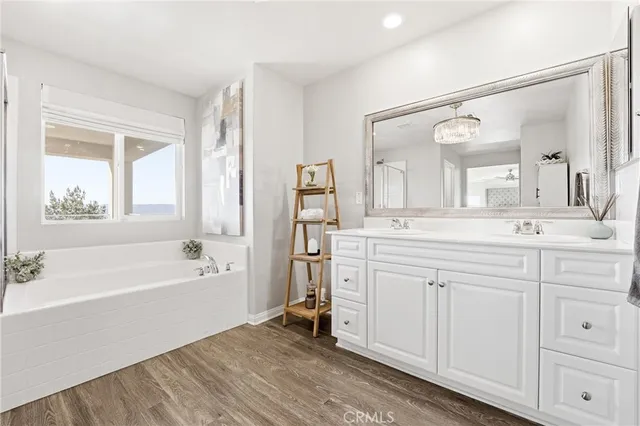 $1,179,000 | 19532 Martellus Drive, Saugus, CA 91350