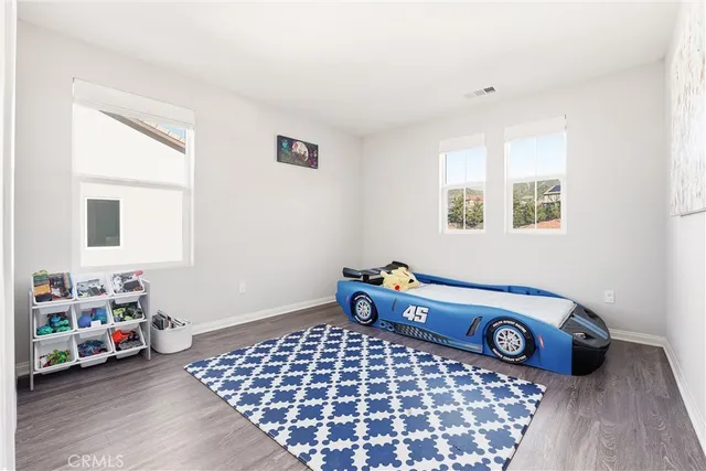 $1,179,000 | 19532 Martellus Drive, Saugus, CA 91350