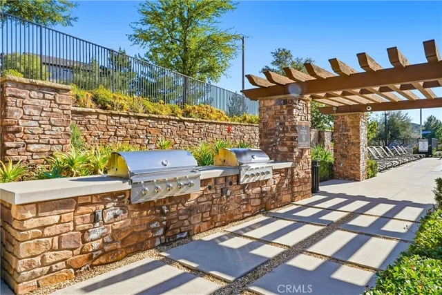 $1,179,000 | 19532 Martellus Drive, Saugus, CA 91350