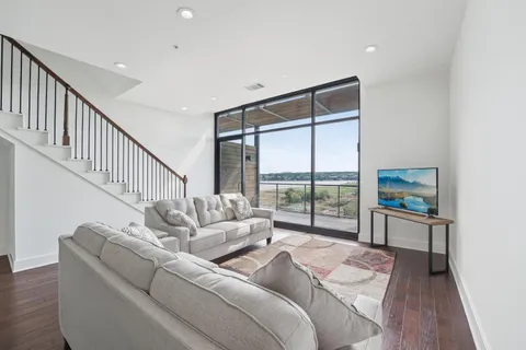 $425,000 | 1101 Ivean Pearson Road, Unit E203, Lago Vista, TX 78645