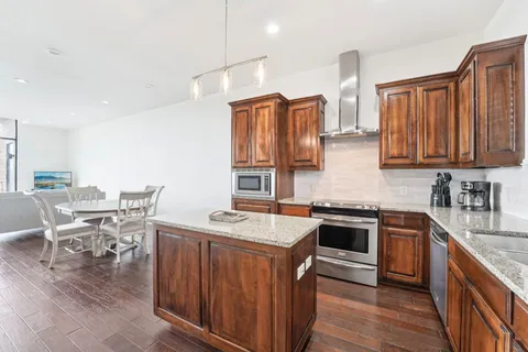 $425,000 | 1101 Ivean Pearson Road, Unit E203, Lago Vista, TX 78645