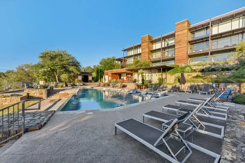 $425,000 | 1101 Ivean Pearson Road, Unit E203, Lago Vista, TX 78645