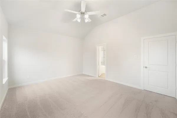 $2,700 | 770 Dewberry Road, La Marque, TX 77568