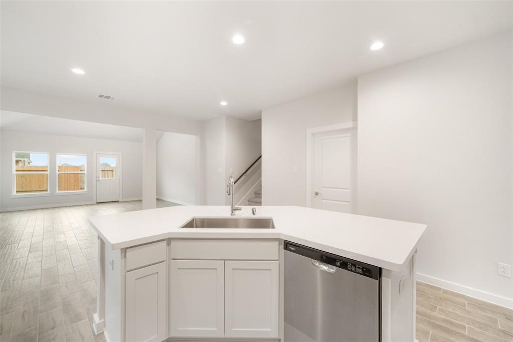 770 Dewberry Road La Marque, TX 77568 - Photo 7 of 23