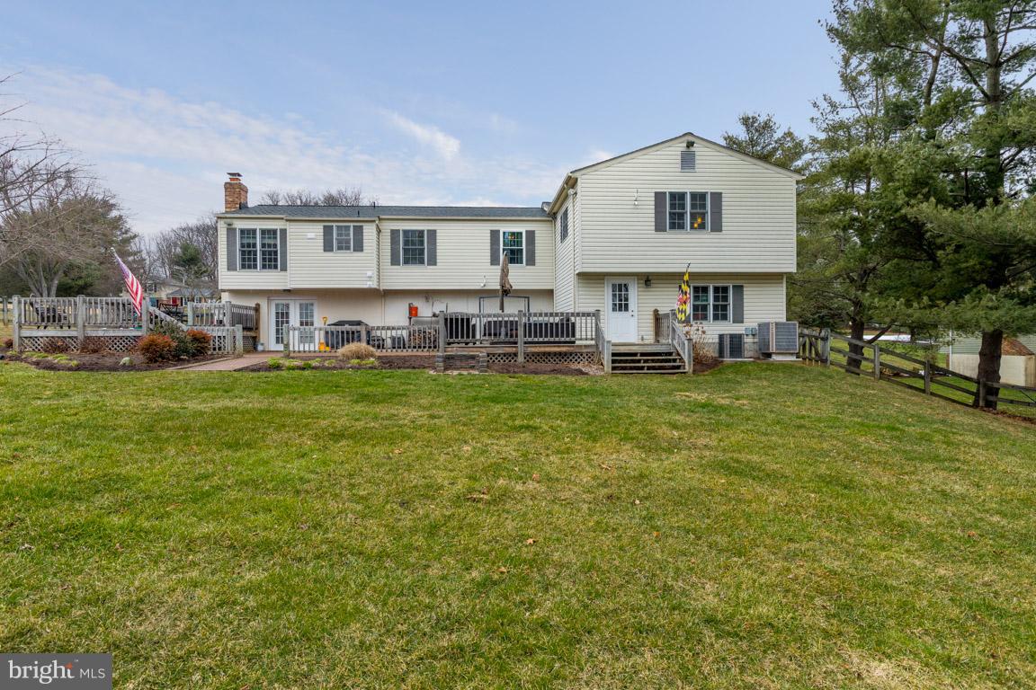 393 Ronsdale Road Sykesville, MD 21784 - Photo 28 of 30 Over a 1/2 acre!