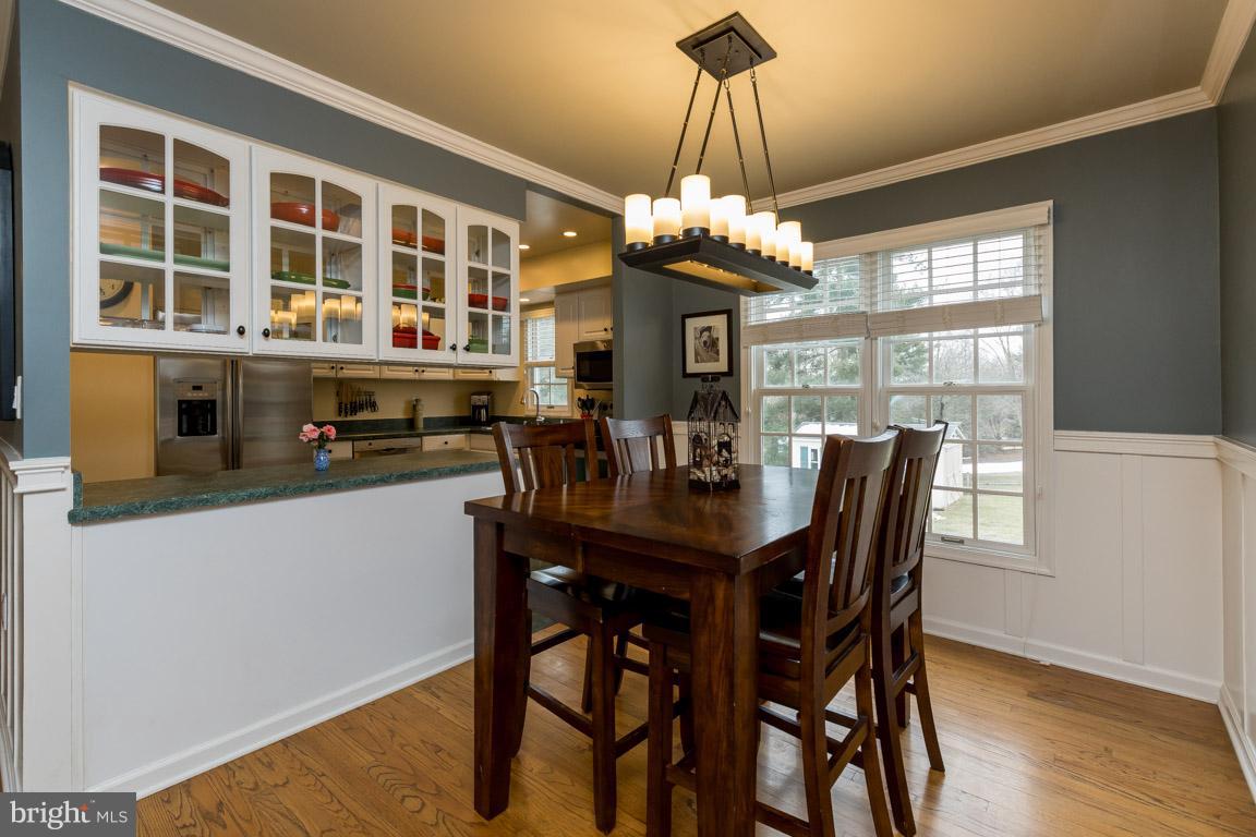 393 Ronsdale Road Sykesville, MD 21784 - Photo 7 of 30 Dining Room