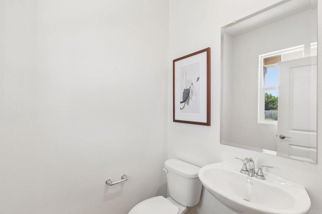 701 Kingbird Loop Oceanside, CA 92058 - Photo 21 of 34