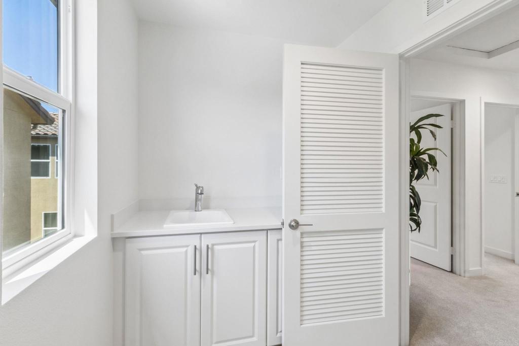 701 Kingbird Loop Oceanside, CA 92058 - Photo 26 of 34