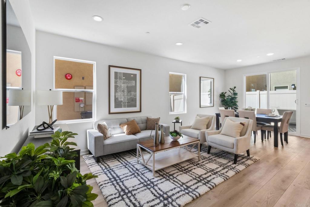 701 Kingbird Loop Oceanside, CA 92058 - Photo 10 of 34