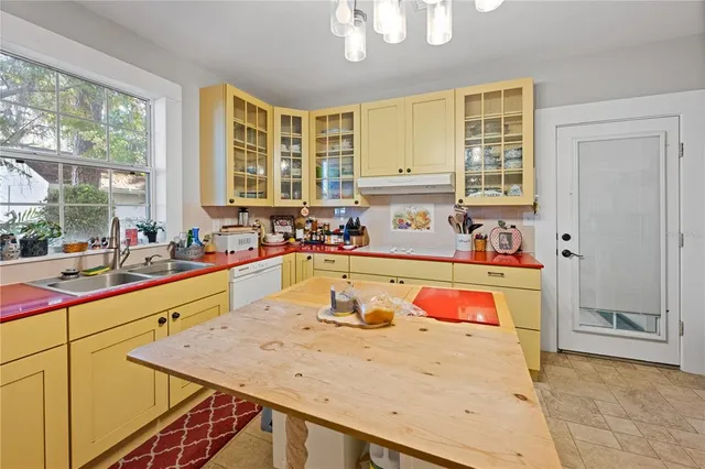 $365,000 | 429 Southeast 1st Avenue, Williston, FL 32696