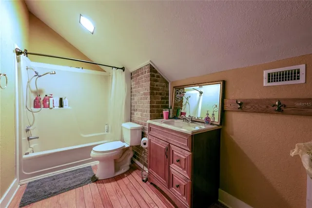 $365,000 | 429 Southeast 1st Avenue, Williston, FL 32696