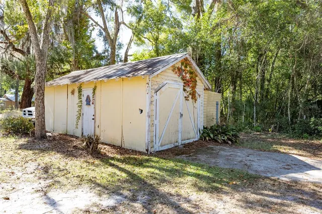 $365,000 | 429 Southeast 1st Avenue, Williston, FL 32696