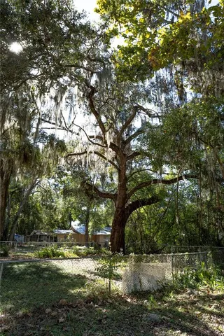 $365,000 | 429 Southeast 1st Avenue, Williston, FL 32696