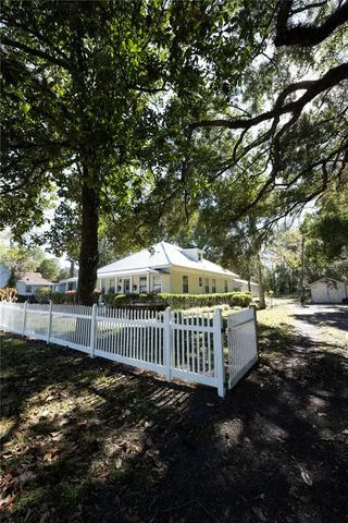 $365,000 | 429 Southeast 1st Avenue, Williston, FL 32696