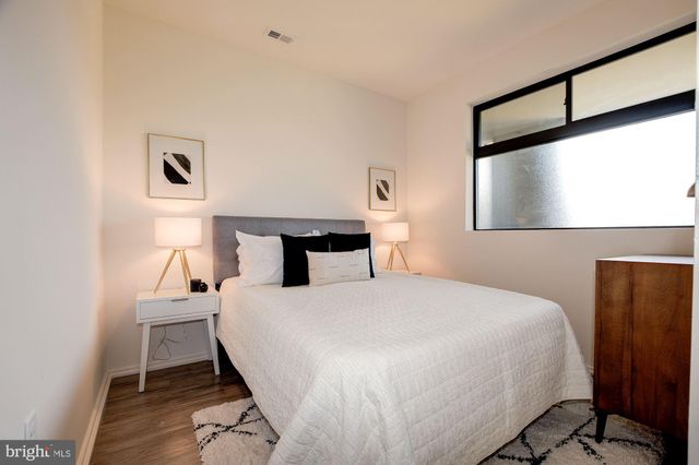 $449,900 | 1550 11th Street Northwest, Unit 303, Washington, DC 20005