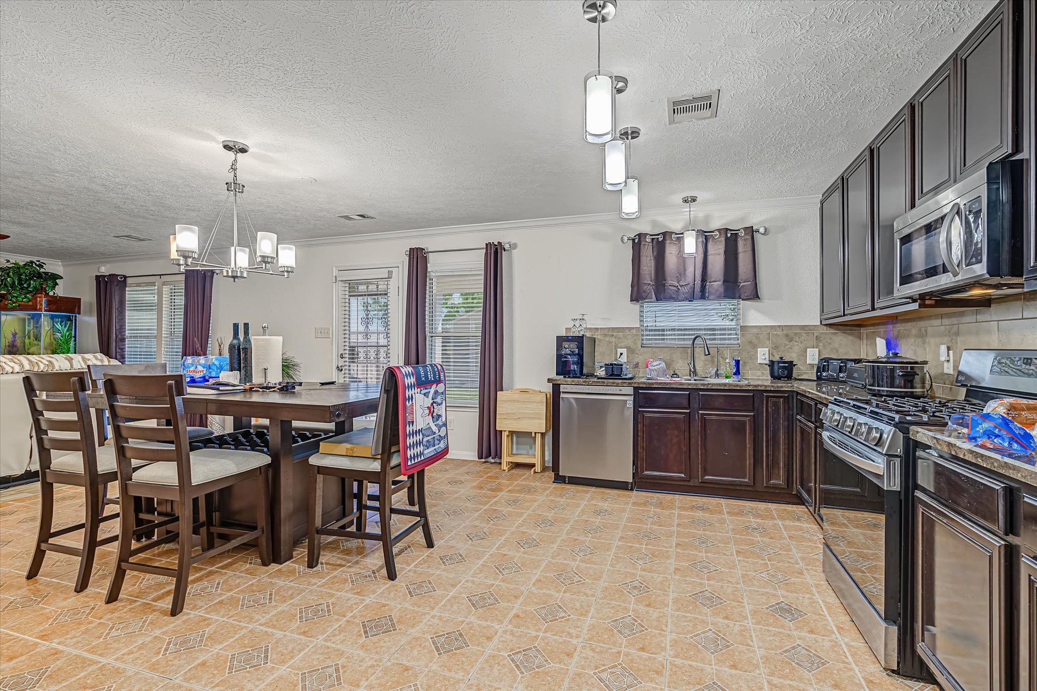 21311 Pine Monte Ridge Lane Katy, TX 77449 - Photo 22 of 43 Gallery Image 22