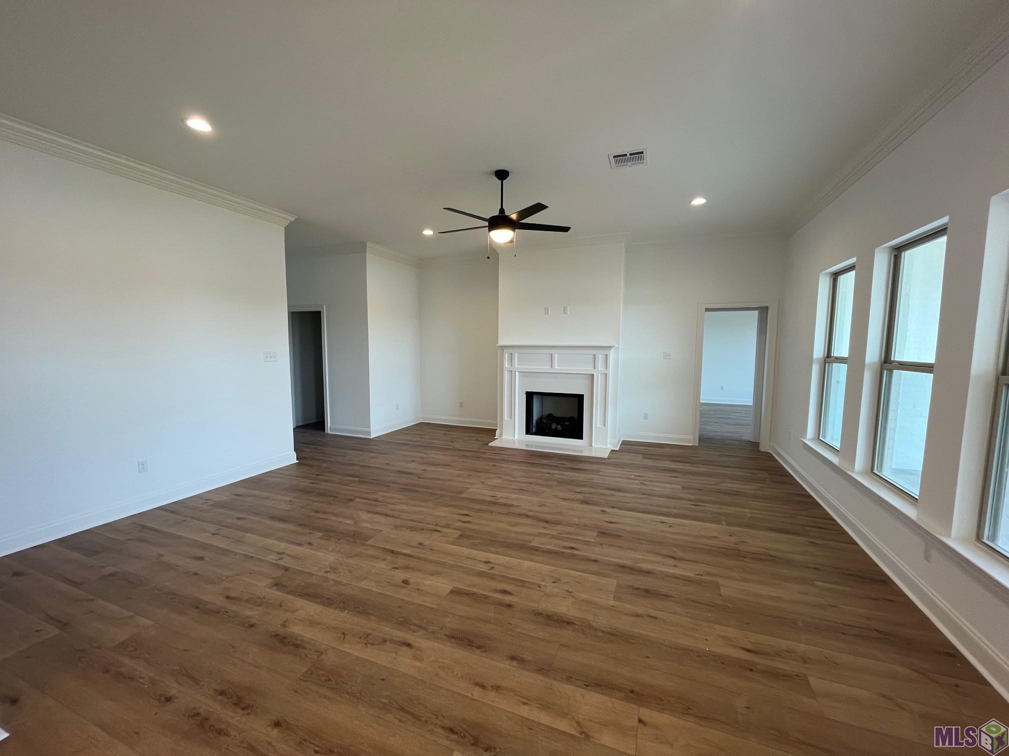 140 Spring Grove Loop Thibodaux, LA 70301 - Photo 2 of 7 Gallery Image 2