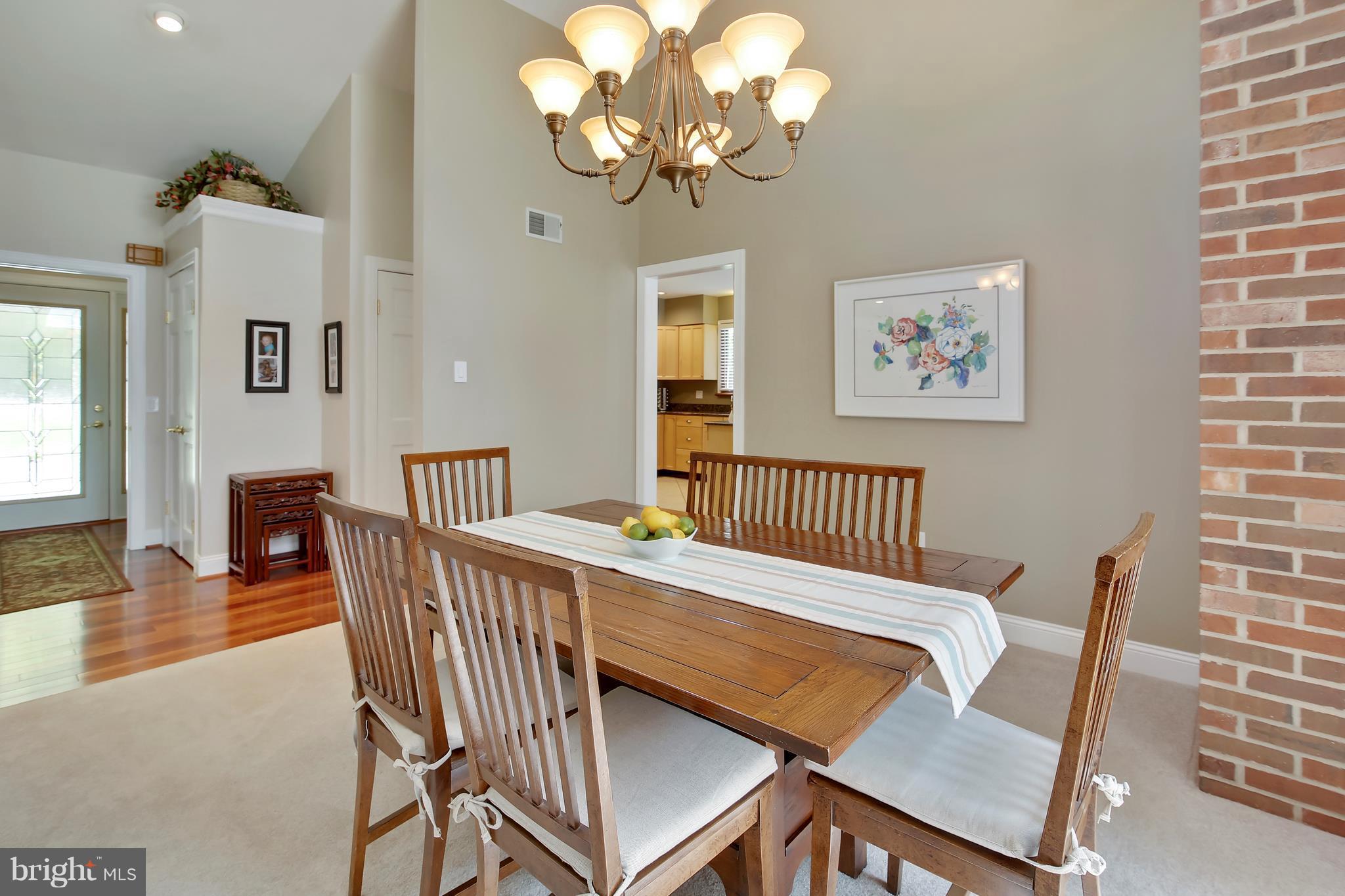 16471 Frederick Road Woodbine, MD 21797 - Photo 7 of 30 Spacious and gracious!