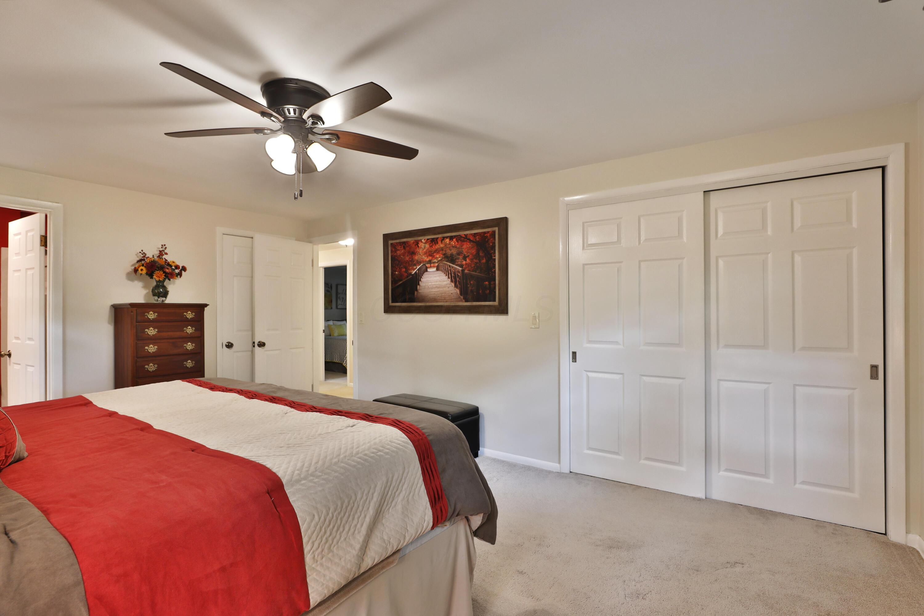 6653 Merwin Road Columbus, OH 43235 - Photo 39 of 55 Primary Suite