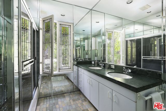 $1,931,000 | 5437 Dahlia Drive, Los Angeles, CA 90041