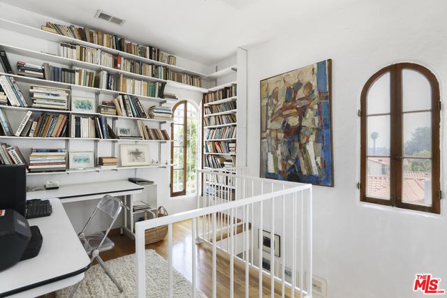 $1,931,000 | 5437 Dahlia Drive, Los Angeles, CA 90041