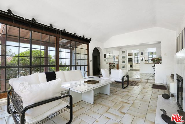 $1,931,000 | 5437 Dahlia Drive, Los Angeles, CA 90041