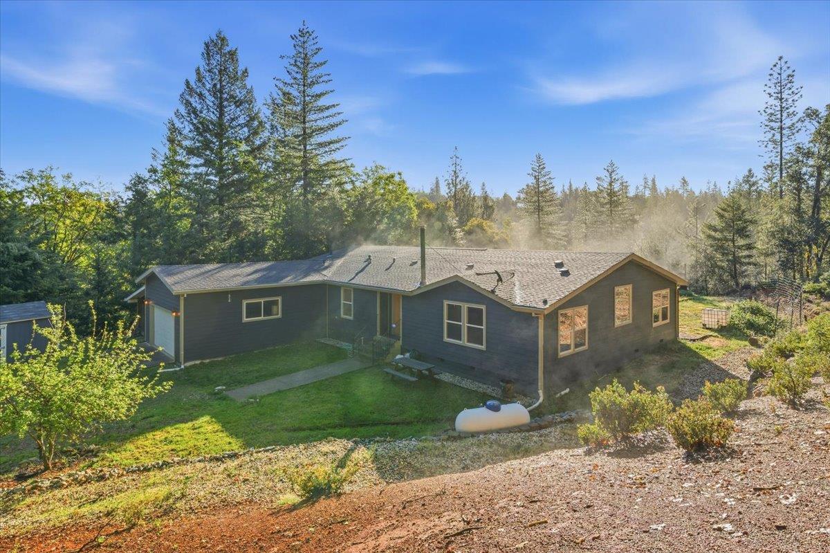 16770 Autumn Oak Road Grass Valley, CA 95945 - Photo 35 of 47