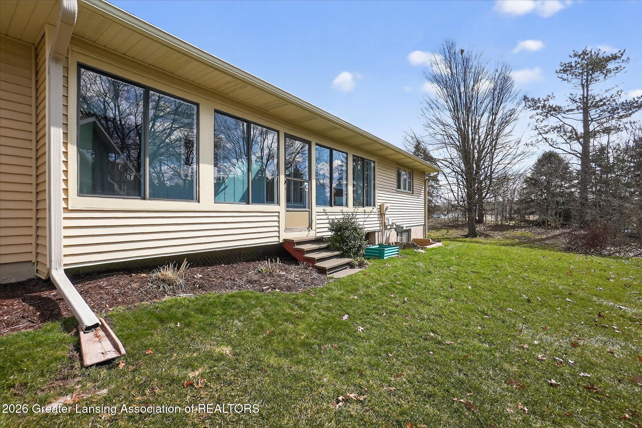 3518 Apple Valley Road Okemos, MI 48864 - Photo 43 of 53 43-3518-Apple-Valley-Rd-Okemos-MI-48864-