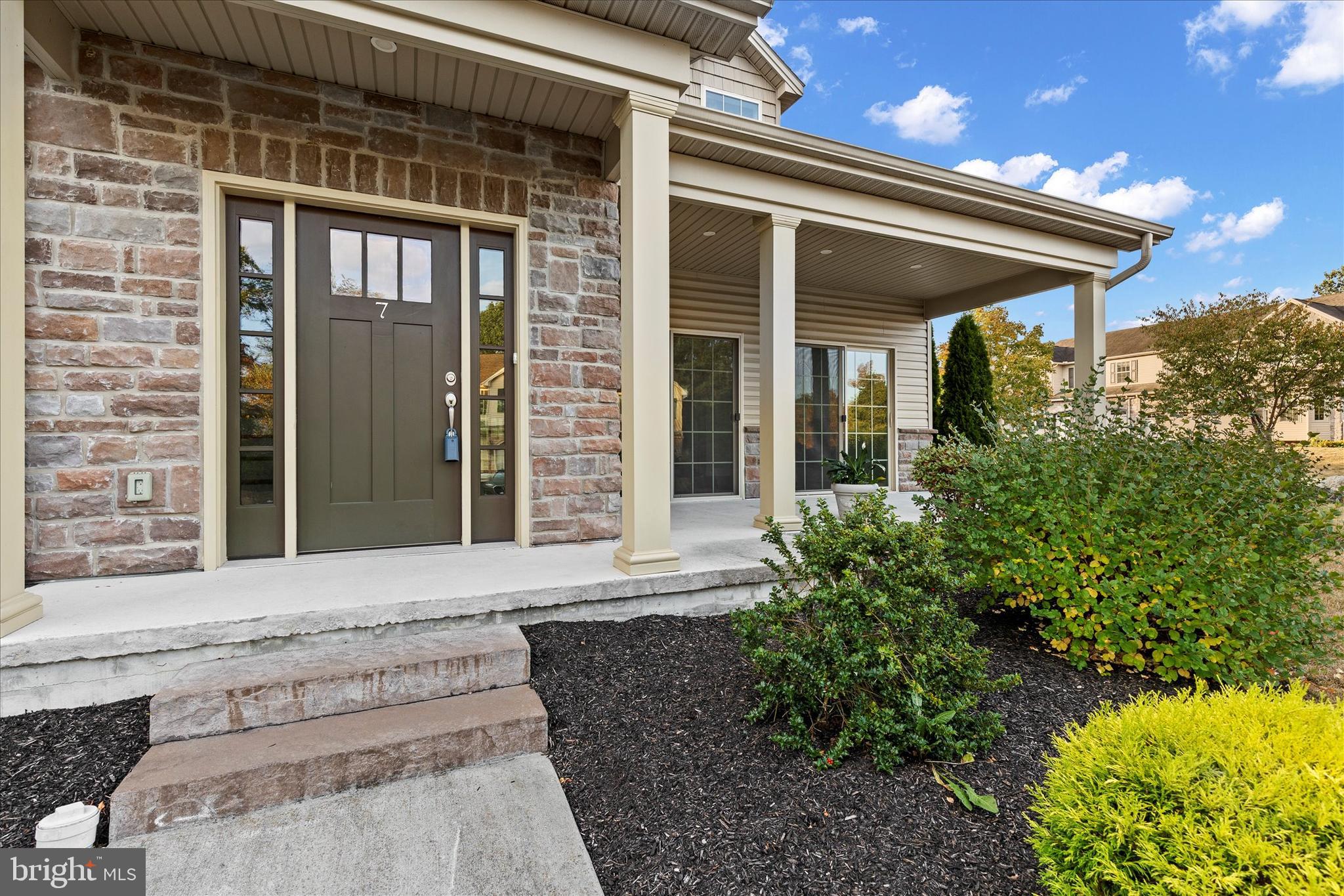 7 Tree View Carlisle, PA 17013 - Photo 2 of 27 Gallery Image 2