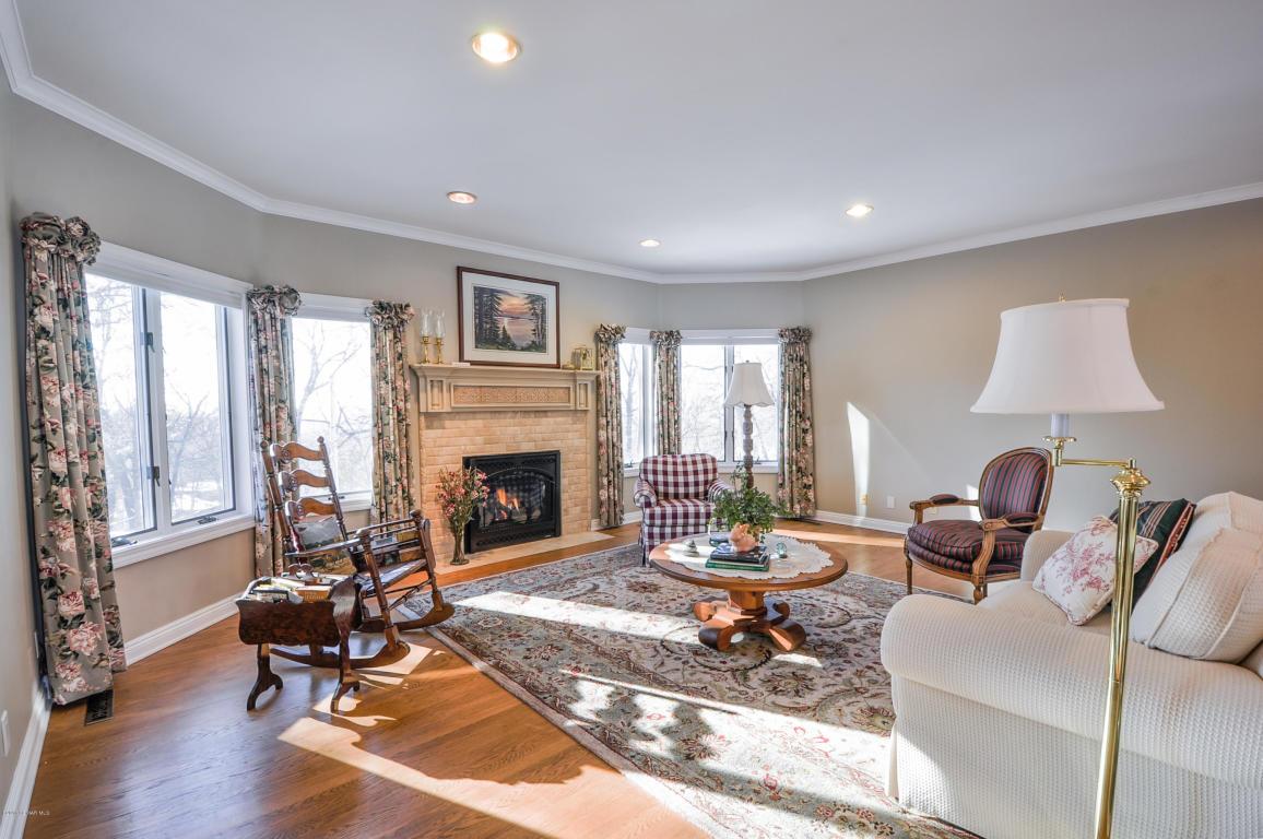 1604 Teton Court Northeast Rochester, MN 55906 - Photo 2 of 31 Gallery Image 2