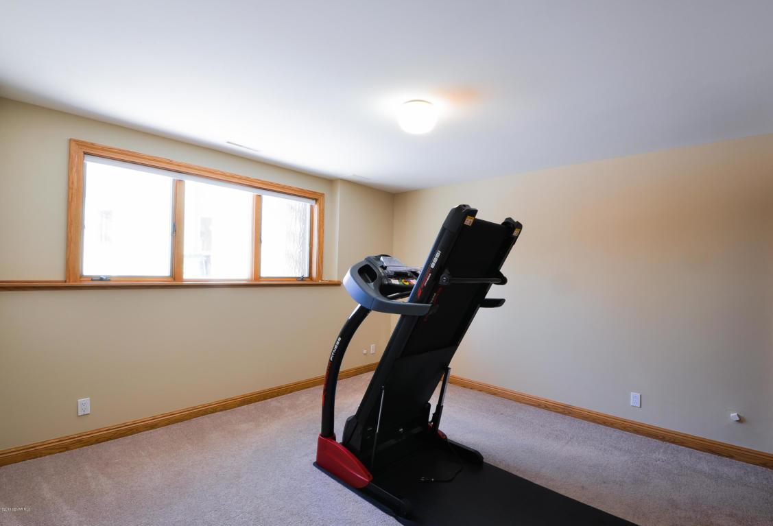 1604 Teton Court Northeast Rochester, MN 55906 - Photo 26 of 31 Gallery Image 26
