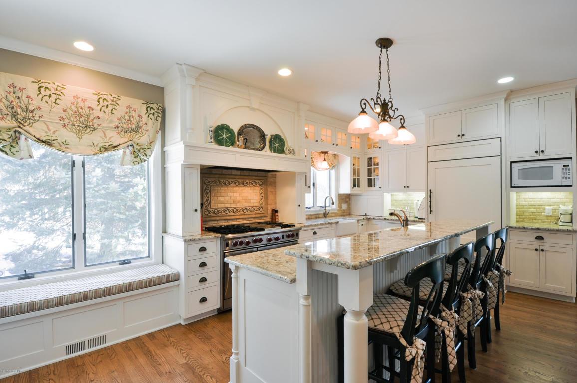 1604 Teton Court Northeast Rochester, MN 55906 - Photo 6 of 31 Gallery Image 6