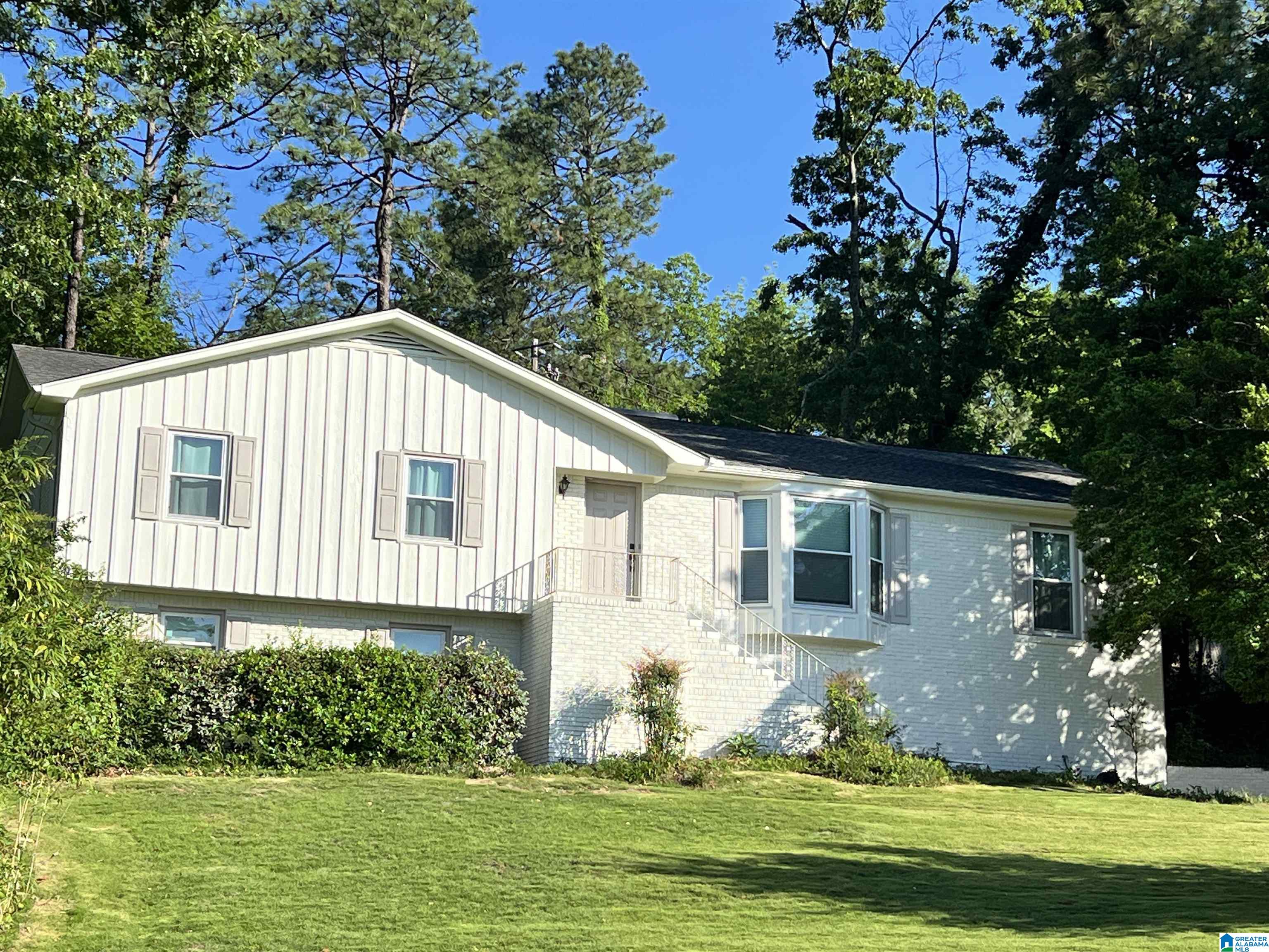 1416 Round Hill Road Birmingham, AL 35216 - Photo 1 of 35