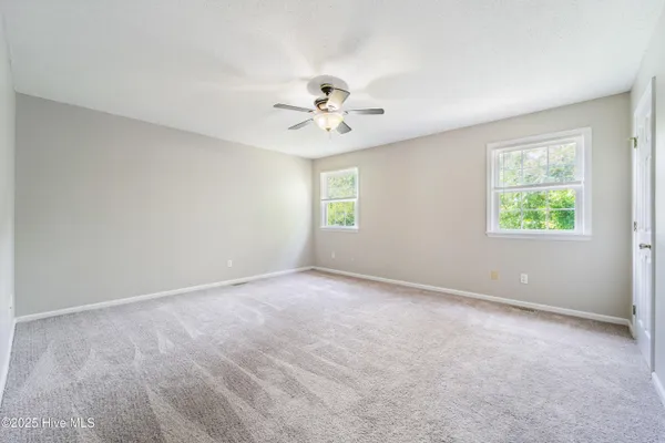 $1,395 | 309 Bracken Place, Jacksonville, NC 28540