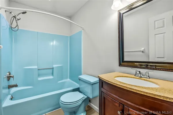 $2,300 | 2201 Glenn Abbey, Jeffersonville, IN 47130