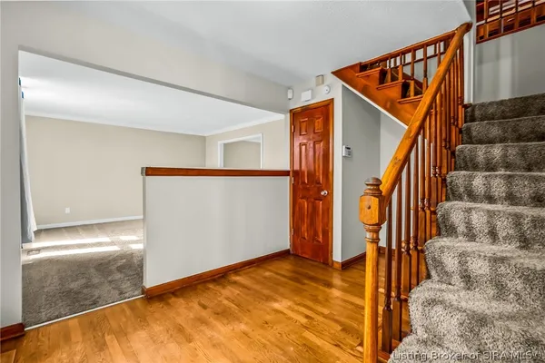 $2,300 | 2201 Glenn Abbey, Jeffersonville, IN 47130