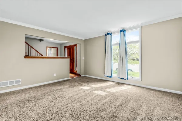 $2,300 | 2201 Glenn Abbey, Jeffersonville, IN 47130