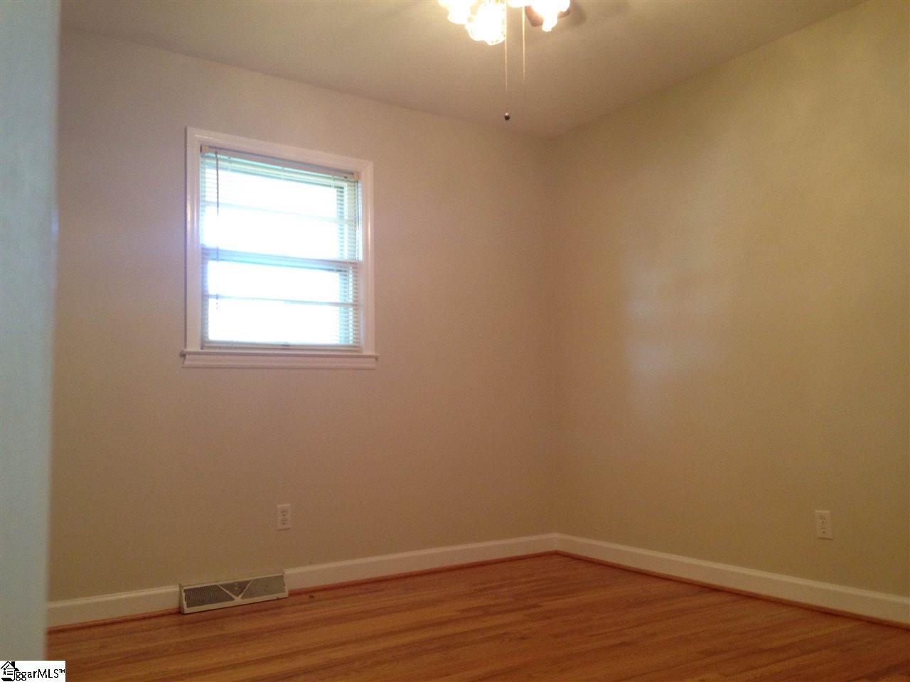 105 Crestview Road Easley, SC 29642 - Photo 12 of 20 Gallery Image 12