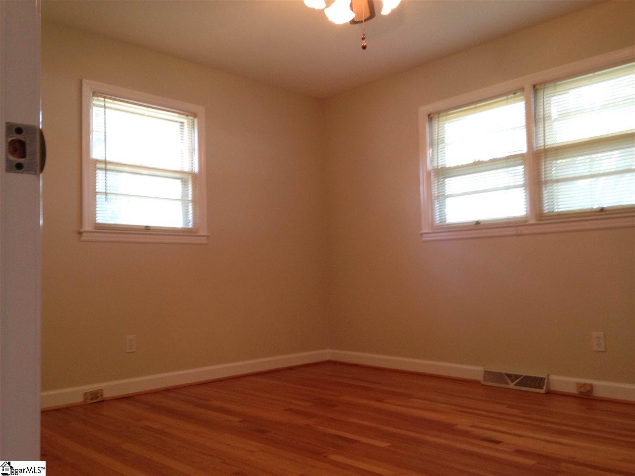 105 Crestview Road Easley, SC 29642 - Photo 10 of 20 Gallery Image 10