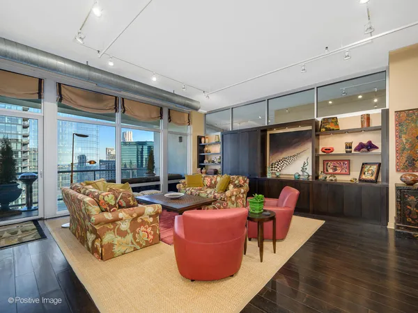$1,275,000 | 333 North Canal Street, Unit 3404, Chicago, IL 60606