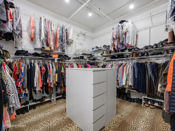 $1,275,000 | 333 North Canal Street, Unit 3404, Chicago, IL 60606