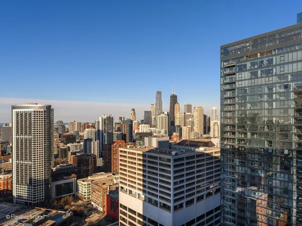 $1,275,000 | 333 North Canal Street, Unit 3404, Chicago, IL 60606