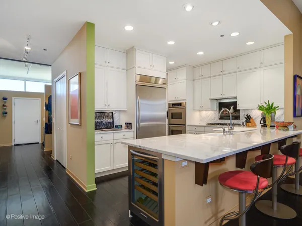 $1,275,000 | 333 North Canal Street, Unit 3404, Chicago, IL 60606